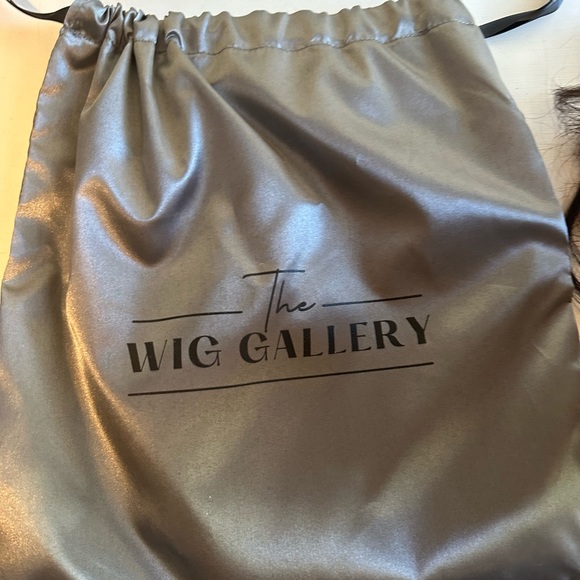 Brand new (used once) human European hair - Picture 5 of 5